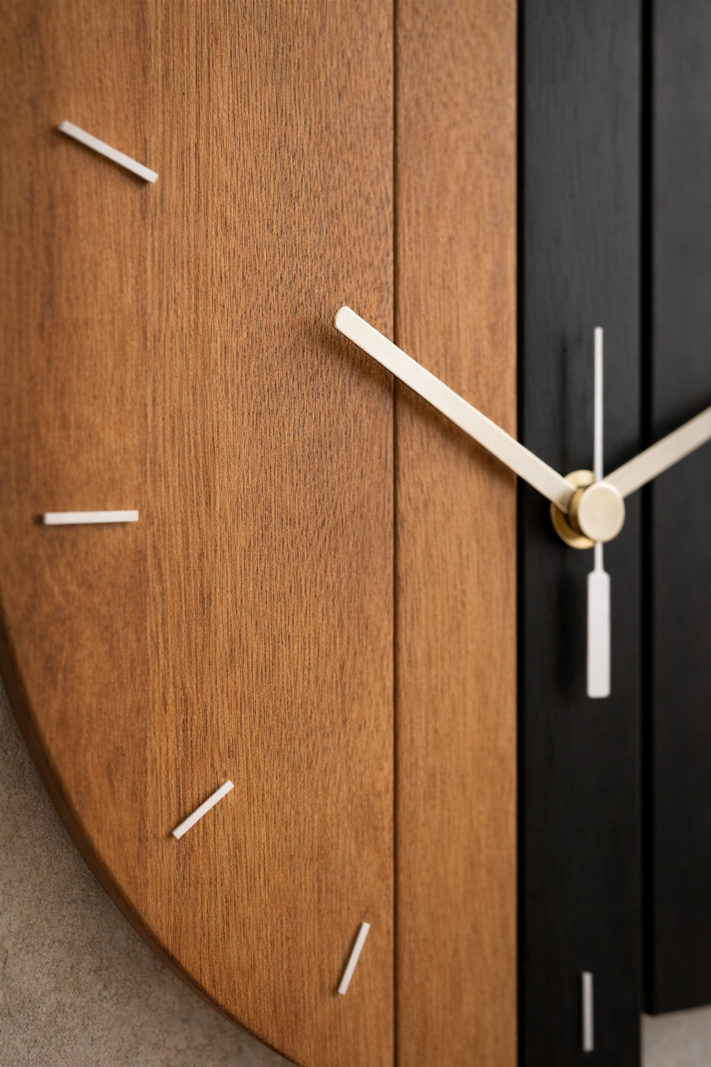 Vesper – Houten Wandklok – Rustiek & Geruisloos – Voor Woonkamer