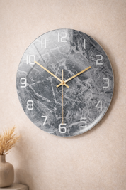Marbela – Wandklok in Marmerlook – Geruisloos & Modern – Voor Woonkamer